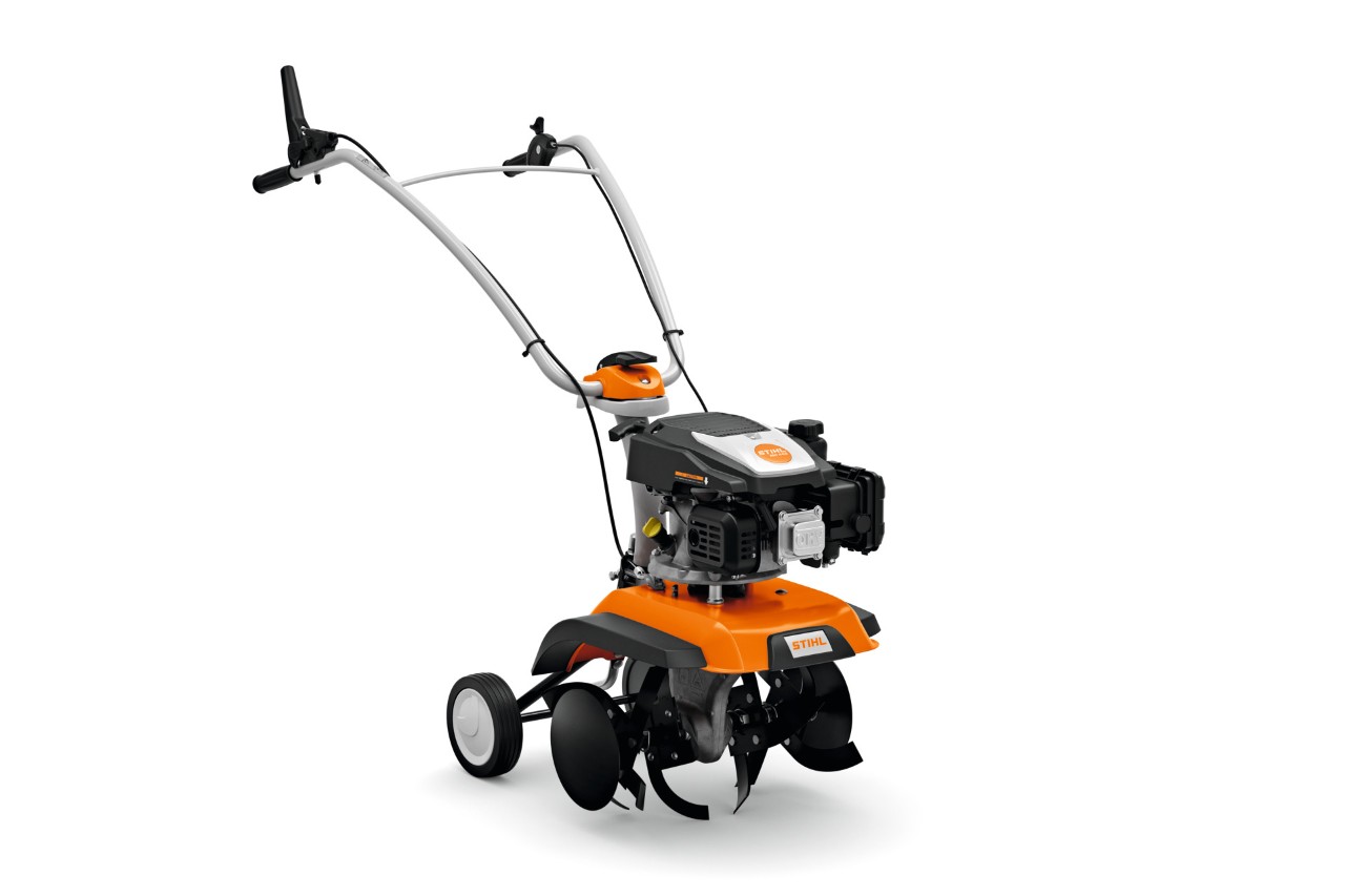 STIHL Motorhacke MH 685 vor weißem Hintergrund