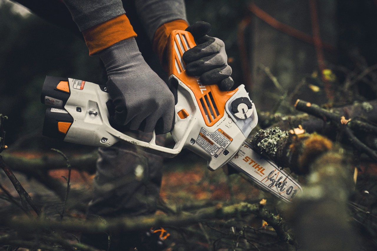 Mini potatore a batteria GTA 40 di STIHL 